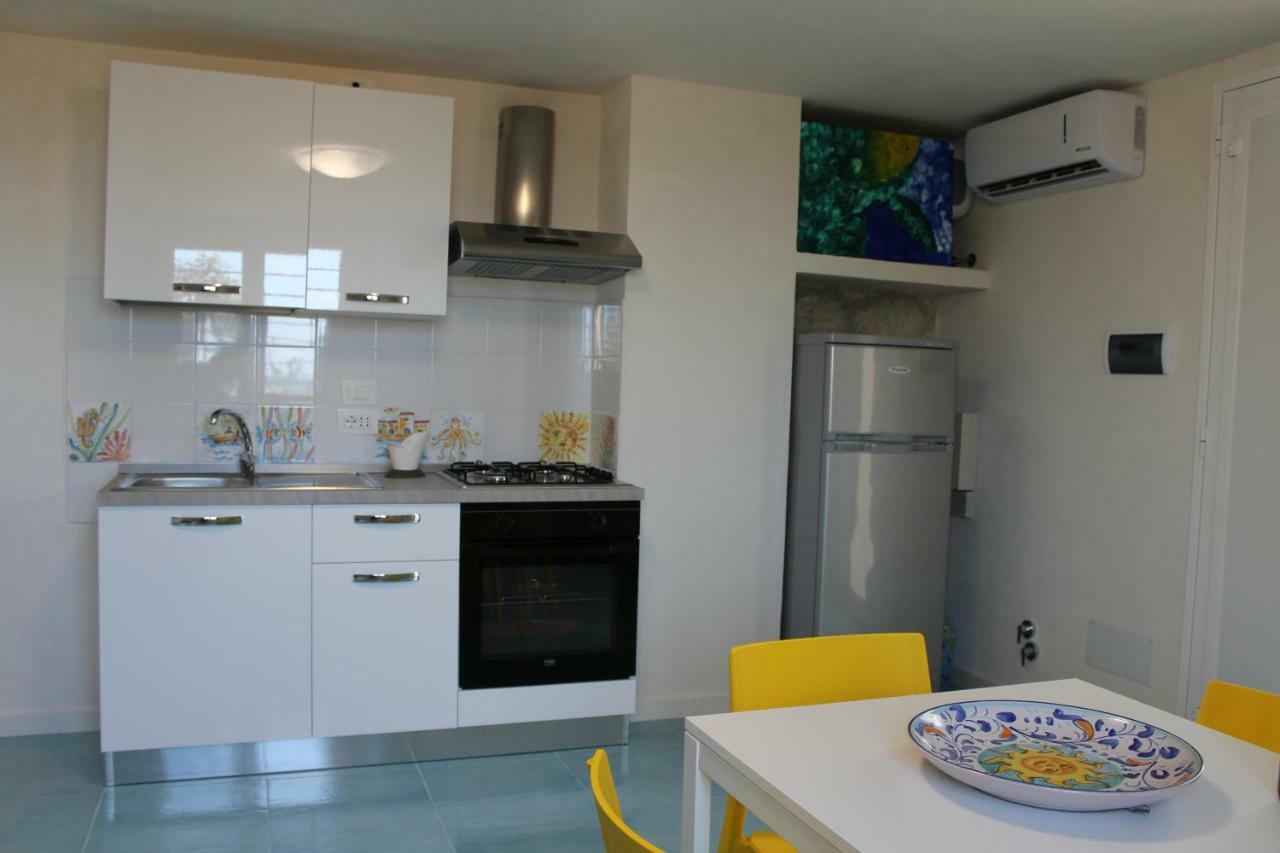 Ferienwohnung Acquamarina House On The Beach Alcamo Marina Exterior foto