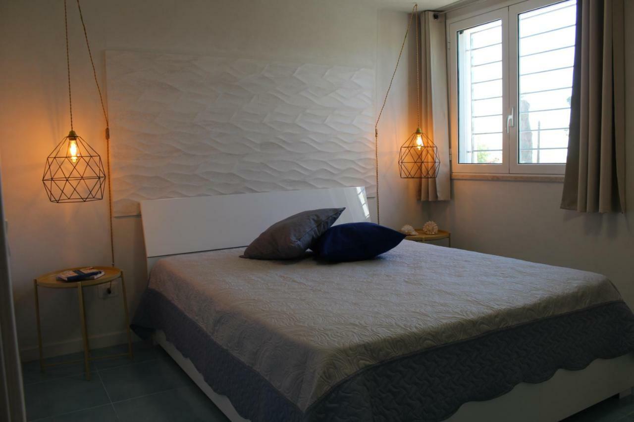 Ferienwohnung Acquamarina House On The Beach Alcamo Marina Exterior foto